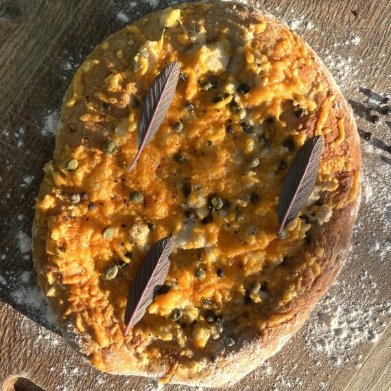 guldlaksepizza med færøsk guldlaksefars
