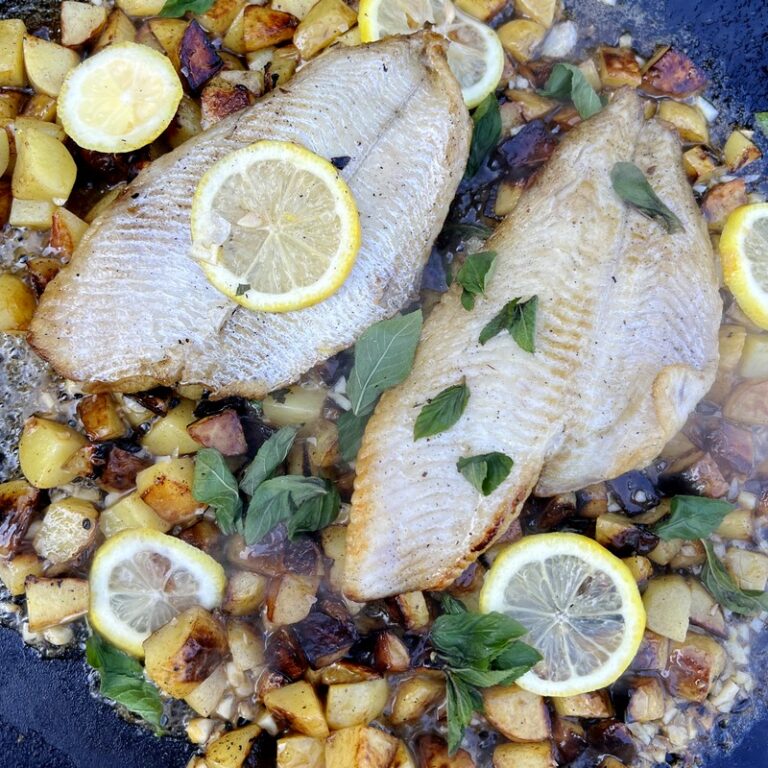 Grillet færøsk rødspætte med citronkartofler
